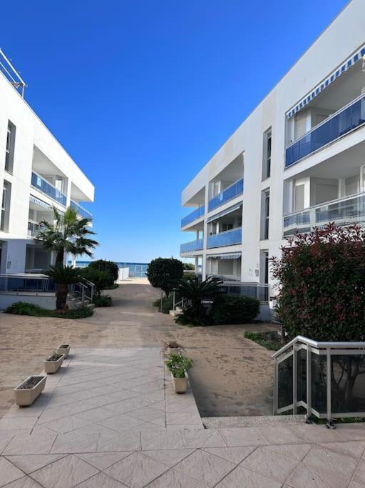 Riviera Primera Planta Miami Playa Kültér fotó